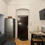 Studio Gospel - Augarten Graz - 29 M²